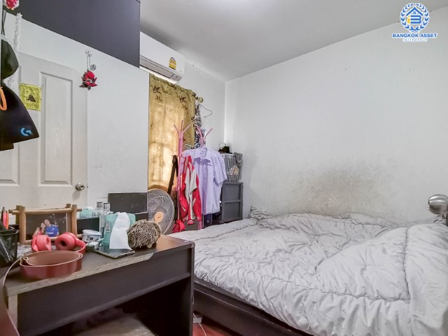 *****ทาวน์เฮ้าส์มือสองย่านนนทบุรี ม.พฤกษาวิลล์33 ปิ่นเกล้า-วงแหวน บนเนื้อที่ 17.4 ตร.ว. ฟังก์ชัน 3 ห้องนอน 2 ห้องน้ำ 1 ที่จอดรถ แถมฟรี! 3 เครื่องปรับอากาศ บ้านพร้อมอยู่ ราคาถูก  ใกล้รถไฟฟ้าสายสีม่วง "สถานีตลาดบางใหญ่" และทางด่วน "ศรีรัช"